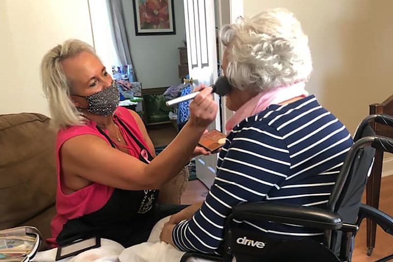 riverview-hospice-and-palliative-care-make-up Riverview Hospice and Palliative Care LLC | Nurse meeting with an older woman as a patient